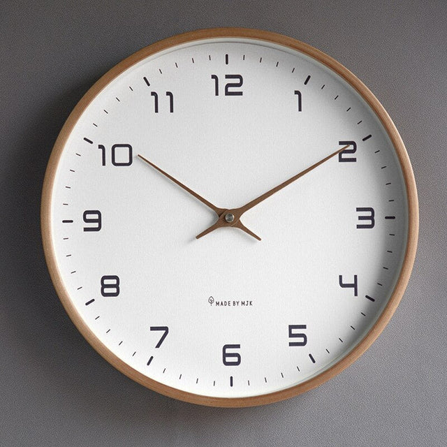 Vægur - Luxora - Nordisk design - Massivt træ
