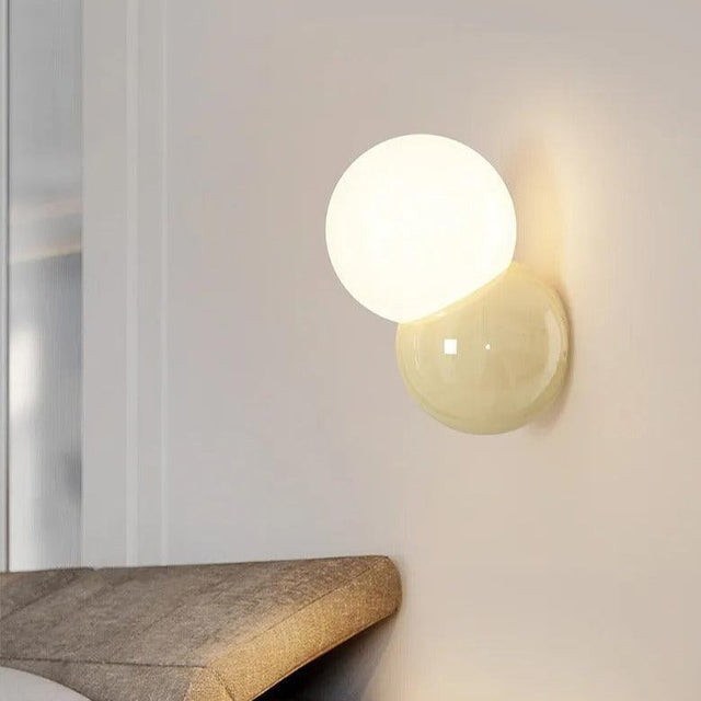 Nordic Bubble Wall Lamp | Trykknap