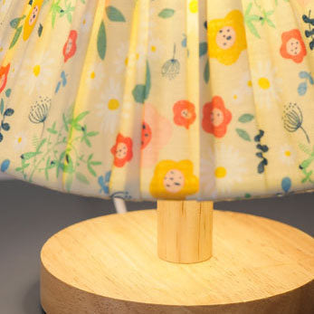 Moderne Minimalistisk Kreativ Jern Blomsterform 1-Lampe Bordlampe