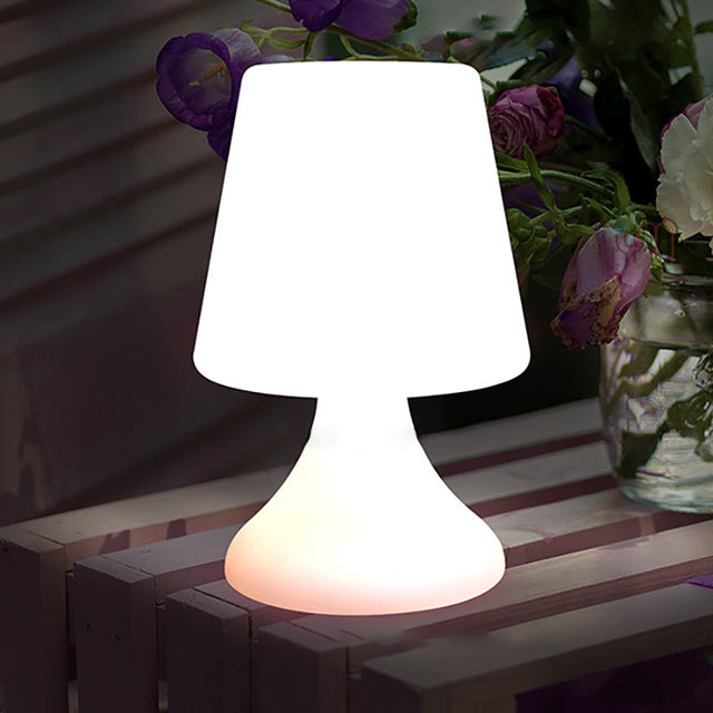 Moderne Minimalistisk PE Kop Form USB LED Bordlampe Natlys til Udendørs Terrasse |