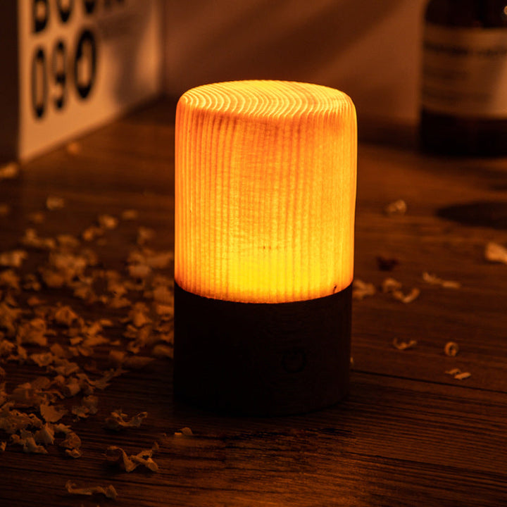 LumiWood – LED bordlampe med batteri og touch-kontrol