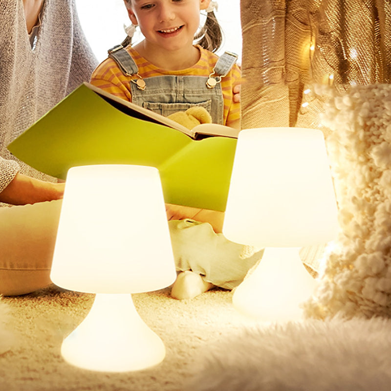 Moderne Minimalistisk PE Kop Form USB LED Bordlampe Natlys til Udendørs Terrasse |