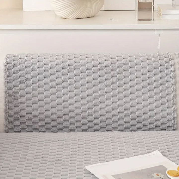 CozySlip - Det ultimative skridsikre sofatræk for mere komfort og stil