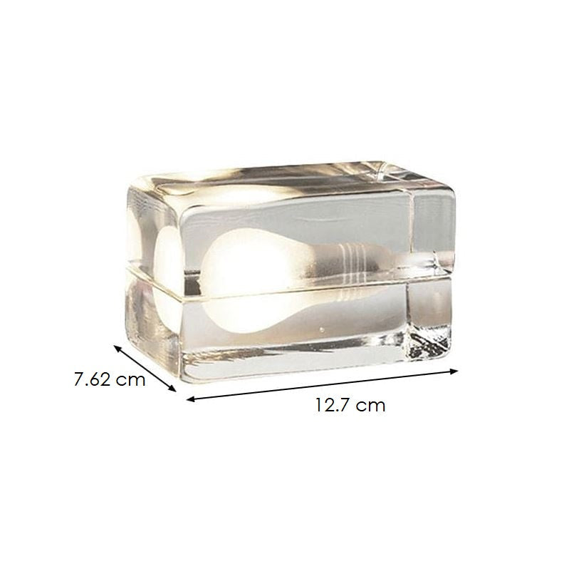 BrightCube – Minimalistisk Bordlampe med Transparent Glasboks
