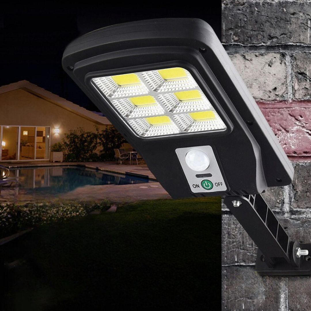Solcellevejlampe med 4000 Lumen (Udsalg)