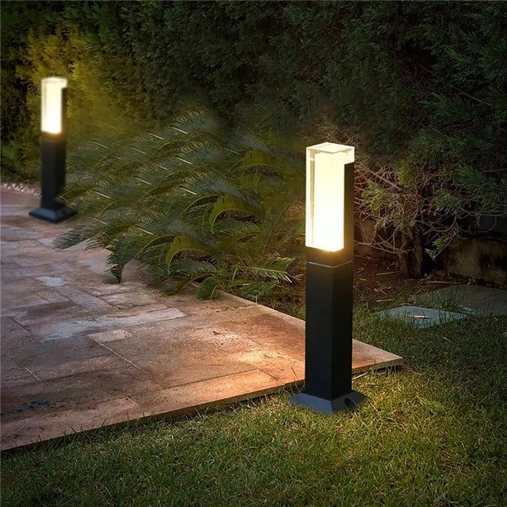 Elegant Solar Post Light