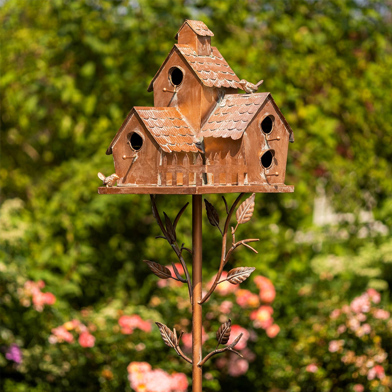 Fuglehus Have Stakes