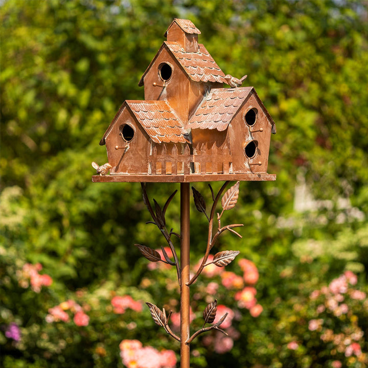 Fuglehus Have Stakes