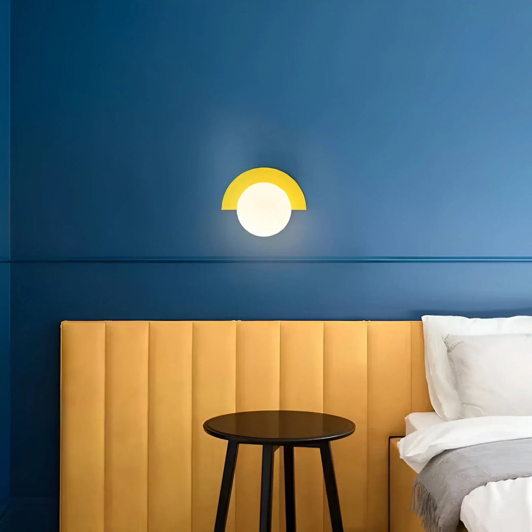LumiGlow – Moderne Halvcirkel Væglampe