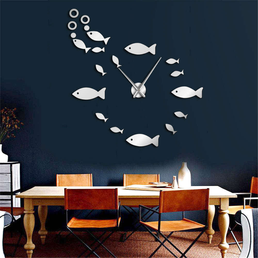 EchoClock - Elegant Spejl Vægdesign