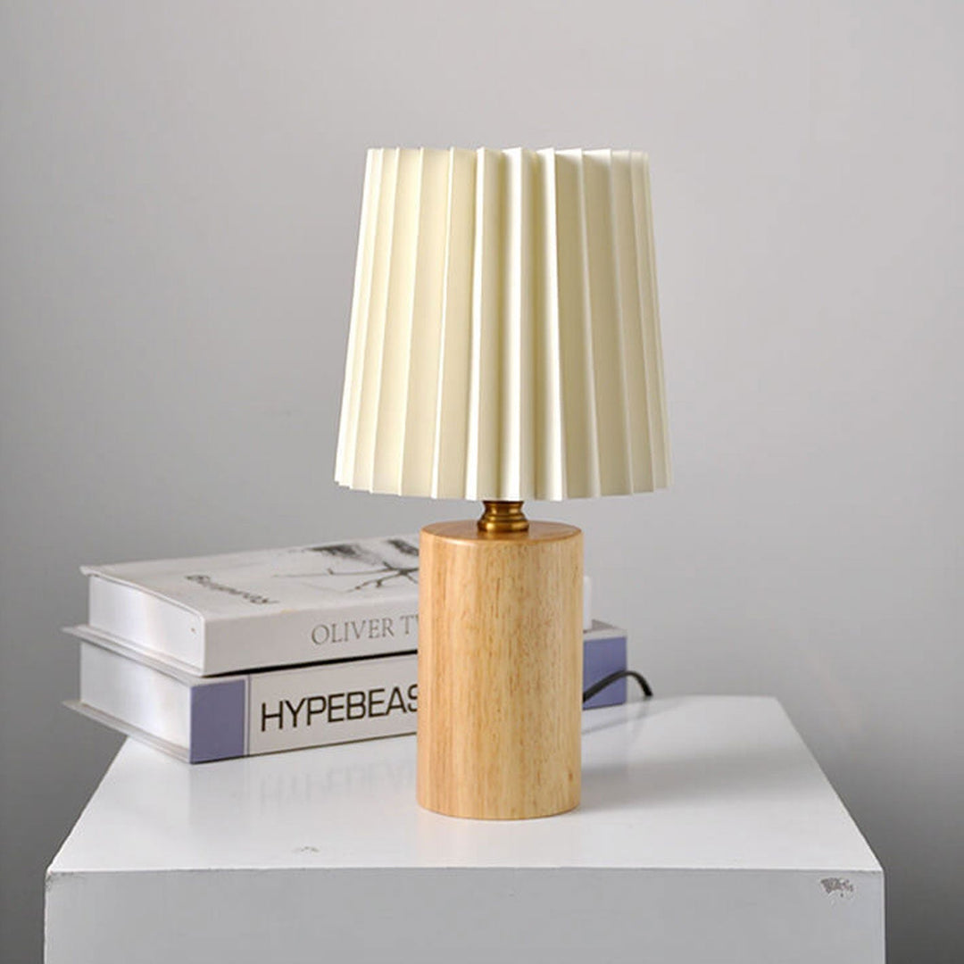 Vintage Koreansk Plisseret Kolonne Solid Træbase 1-Lys Bordlampe