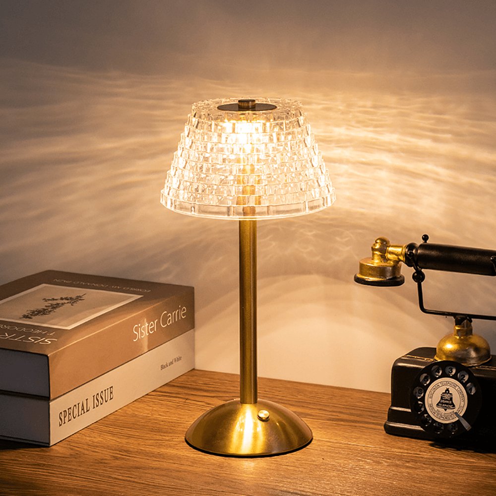 AuraGlow Bordlampe - Genopladelig LED Lampe med Dæmpningsfunktion