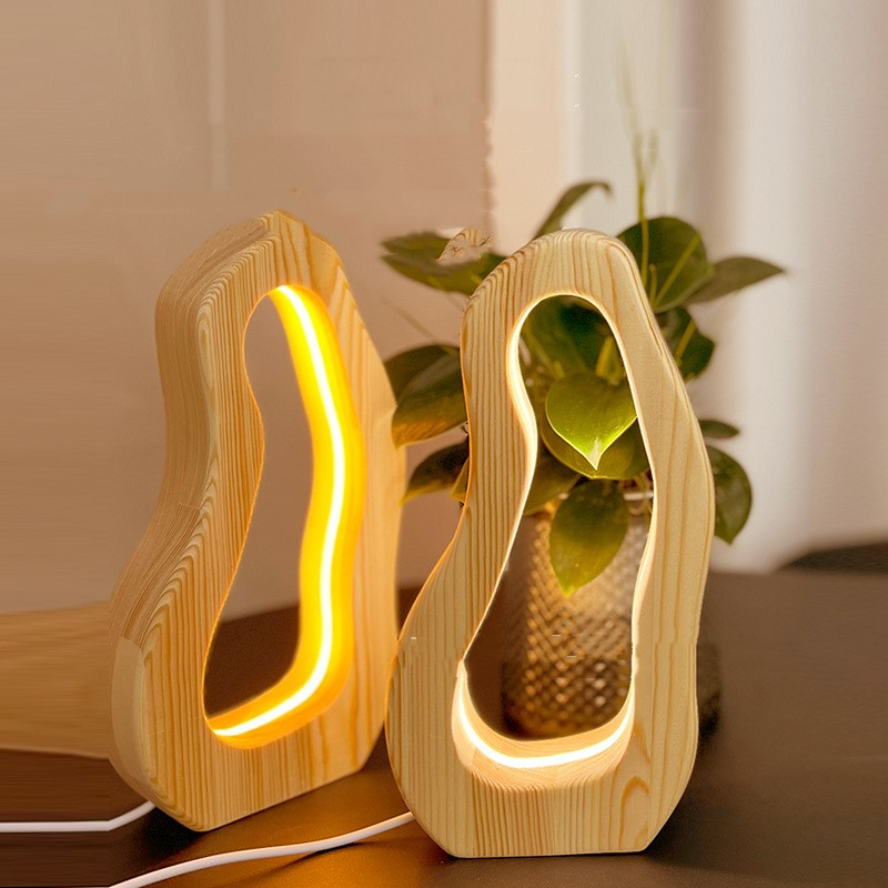 Moderne nordisk træ natbord lampe