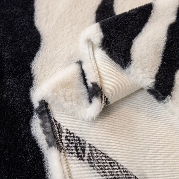 Vilde Striber Zebra Fleece Sofaovertræk