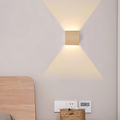 NordiLume | Skandinavisk firkantet trævæg lampe