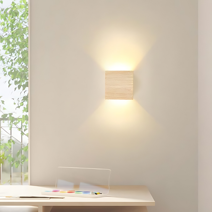 NordiLume | Skandinavisk firkantet trævæg lampe