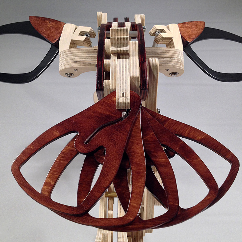 Træ Kinetisk Kolibri Skulptur