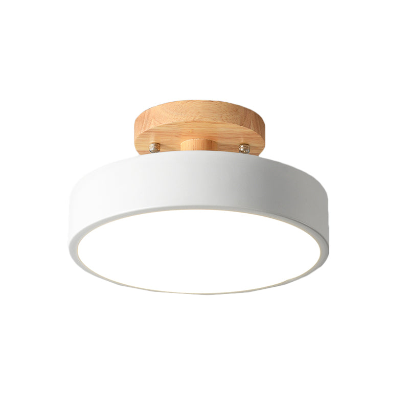 Skandinavisk LED Loftlampe med Træ | Moderne Trommeform til Gang og Indgange | Energi-Effektiv Belysning
