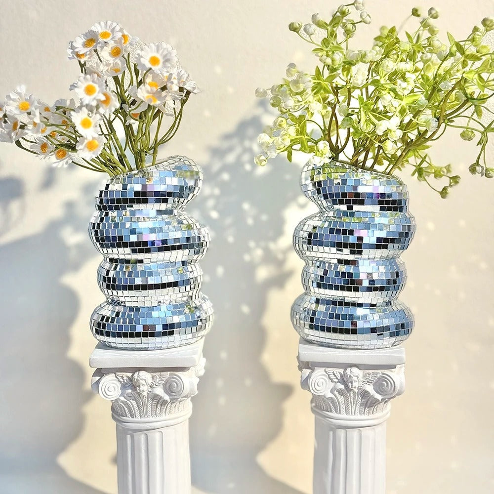 Spejlbeklædt disco vase med retro charme og moderne flair