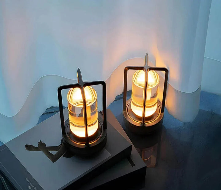 Vandtæt og Bærbar Krystal Bordlampe - AuroraGlow