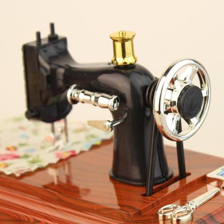 Mini Craft Retro Symaskine Dekoration