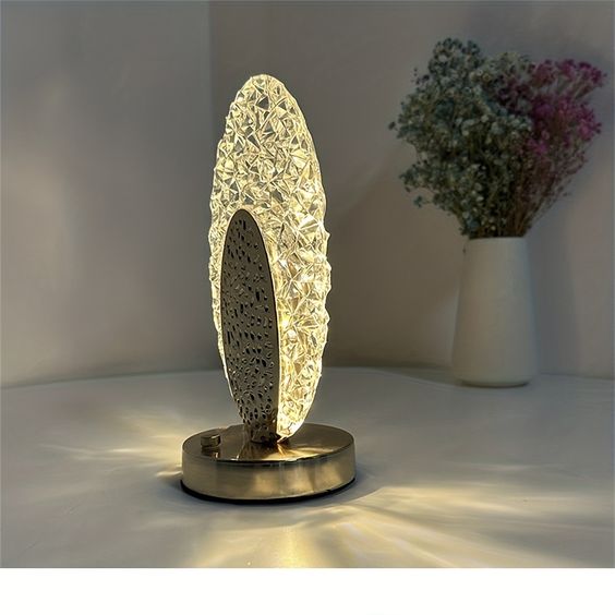 Moderne &amp; Luksuriøs Påfugle Bordlampe - CrystalGlow