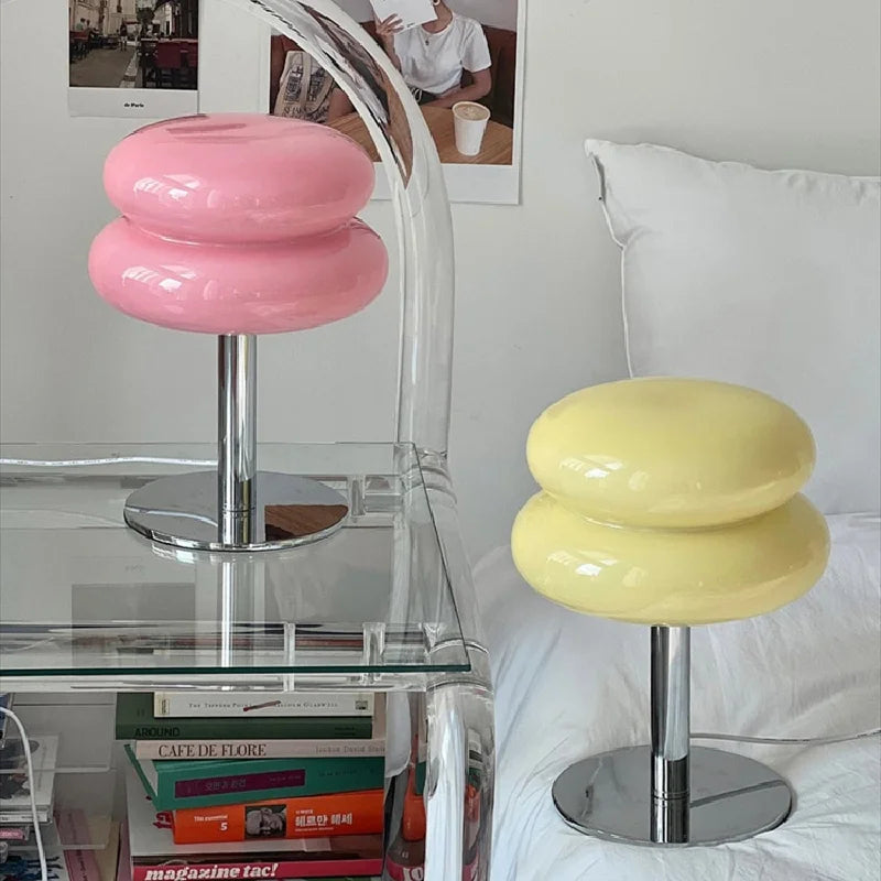 ItaliaDesign - Stilfuld Bauhaus bordlampe til et moderne interiør