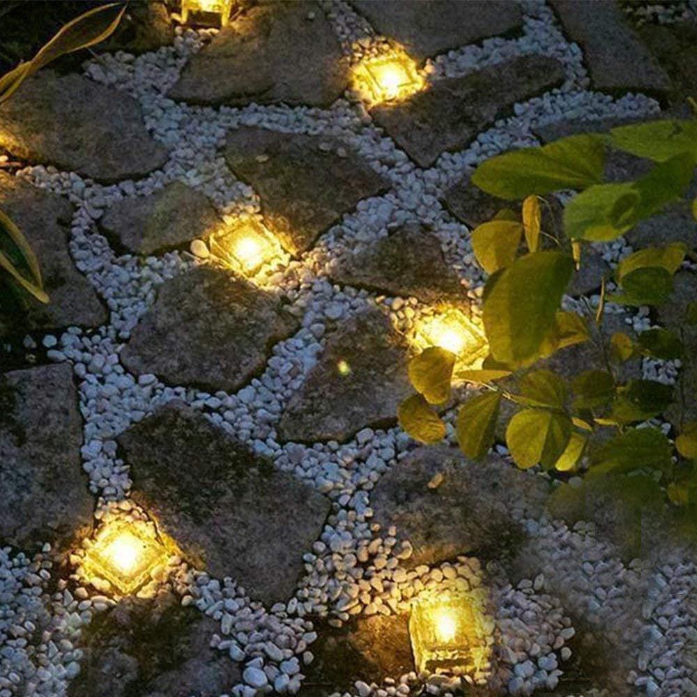 LumiSquare – Solcelledrevet Havebelysning