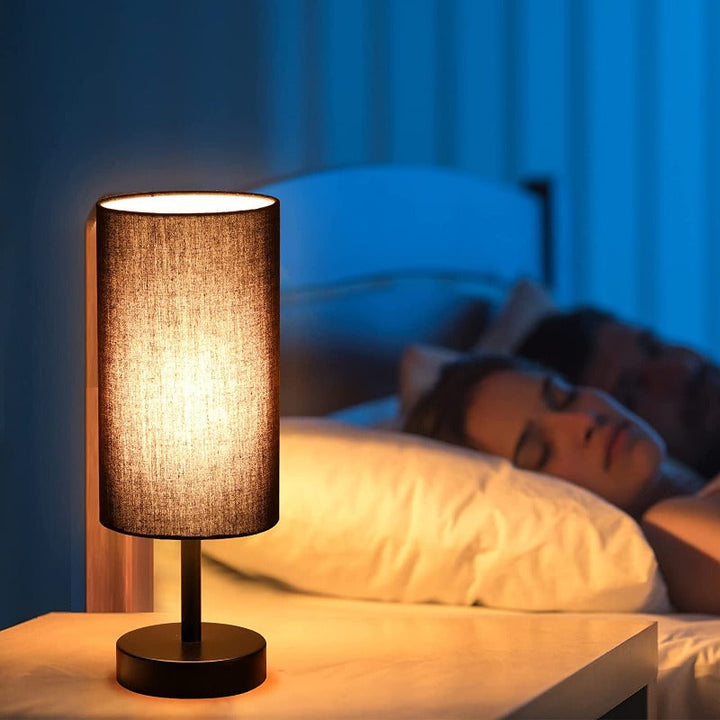 Lampe med USB-forbindelse Touch-Control Bordlampe til Soveværelse Træ 3-trins dæmpbar Sengelampe med Rund Linned Skærm til Stue, Studenterbolig, Hjemmekontor