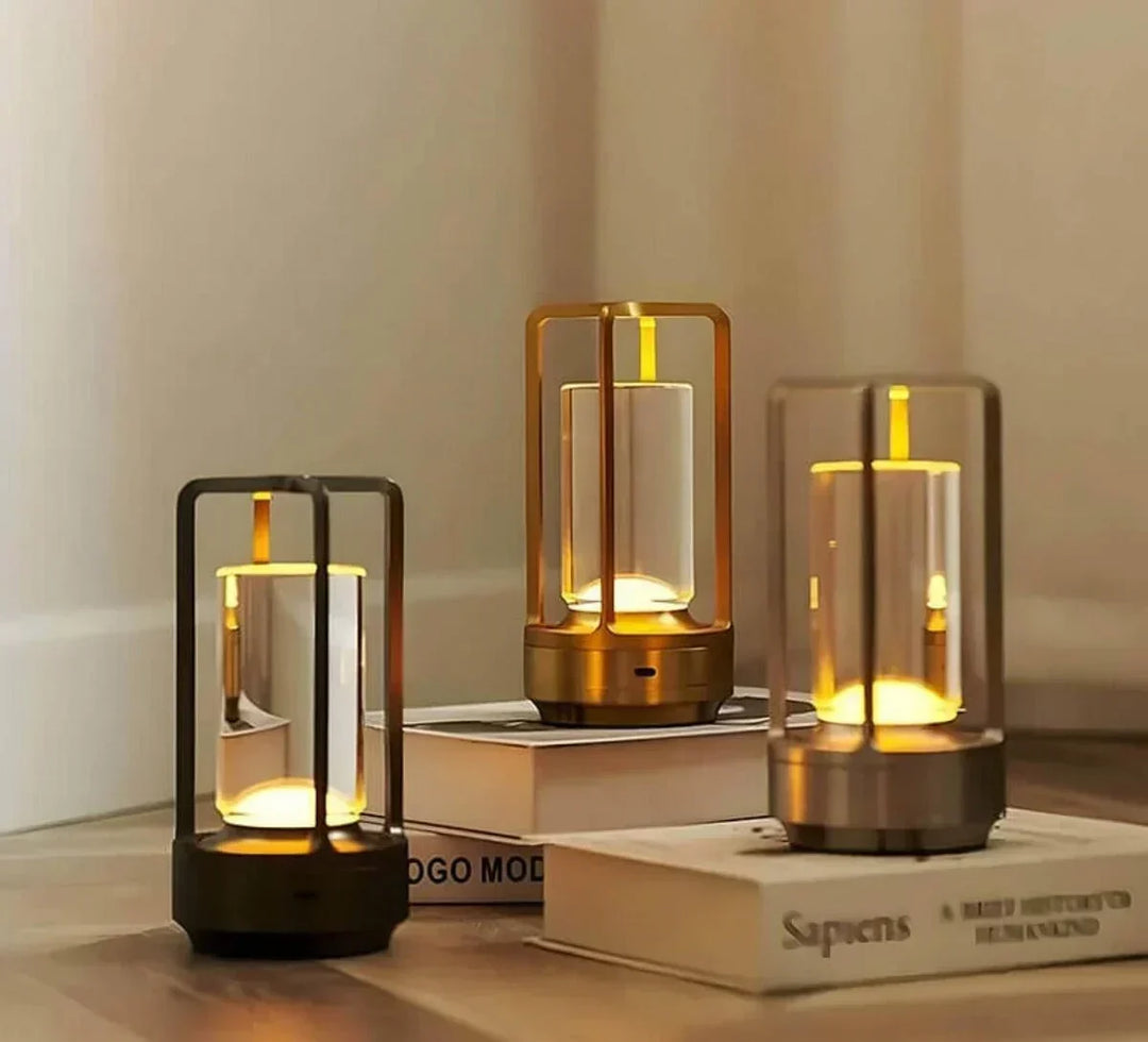 Vandtæt og Bærbar Krystal Bordlampe - AuroraGlow