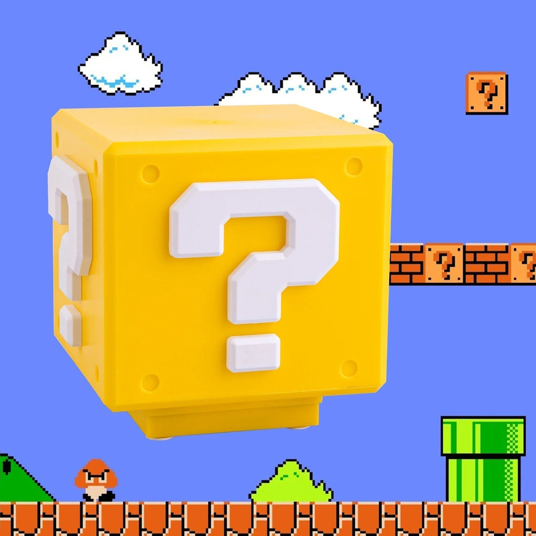 Power-Up Block Natlys - Super Mario-inspireret Spildekoration