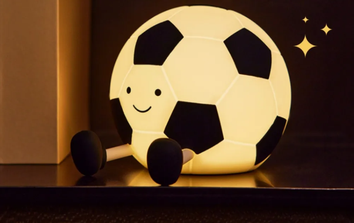 Genopladelig Fodbold Silikone Natlampe – GlowKick