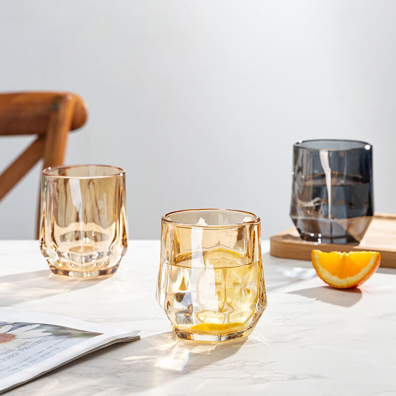 Amber hexagonale glas kopper