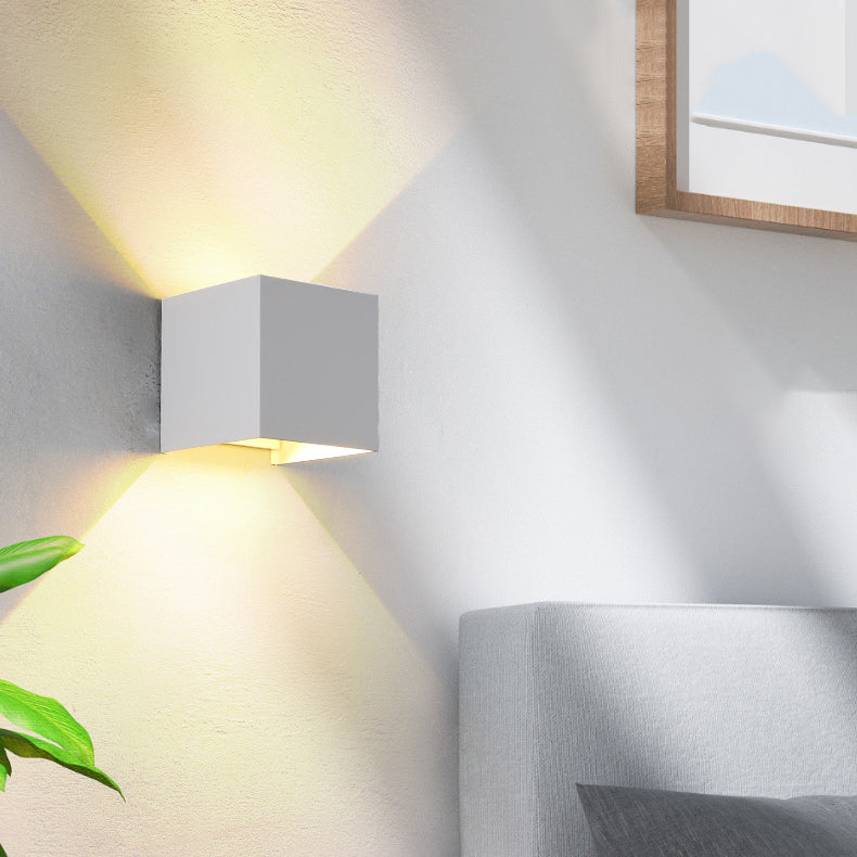 Moderne Minimalistisk Vandtæt Cube Op Ned Aluminium Glas Induktions LED Væglampe Til Soveværelse