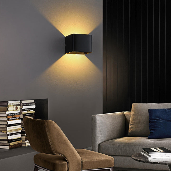 Moderne Minimalistisk Vandtæt Cube Op Ned Aluminium Glas Induktions LED Væglampe Til Soveværelse