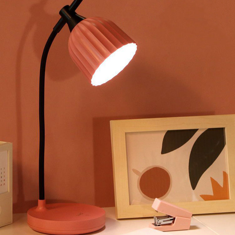 Moderne Minimalistisk Rund Foldet ABS LED Bordlampe til Stuen