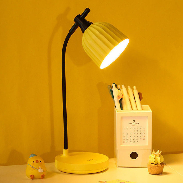 Moderne Minimalistisk Rund Foldet ABS LED Bordlampe til Stuen