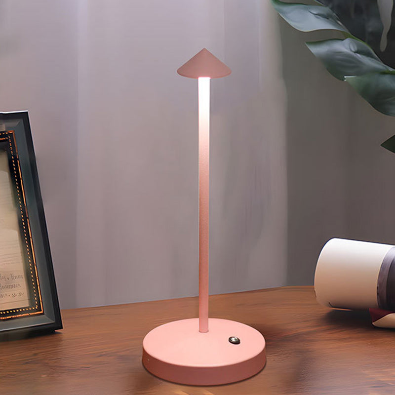 Moderne Enkelhed Triangel Kegle Rund Akryl Cylinder Jern LED Bordlampe til Stuen