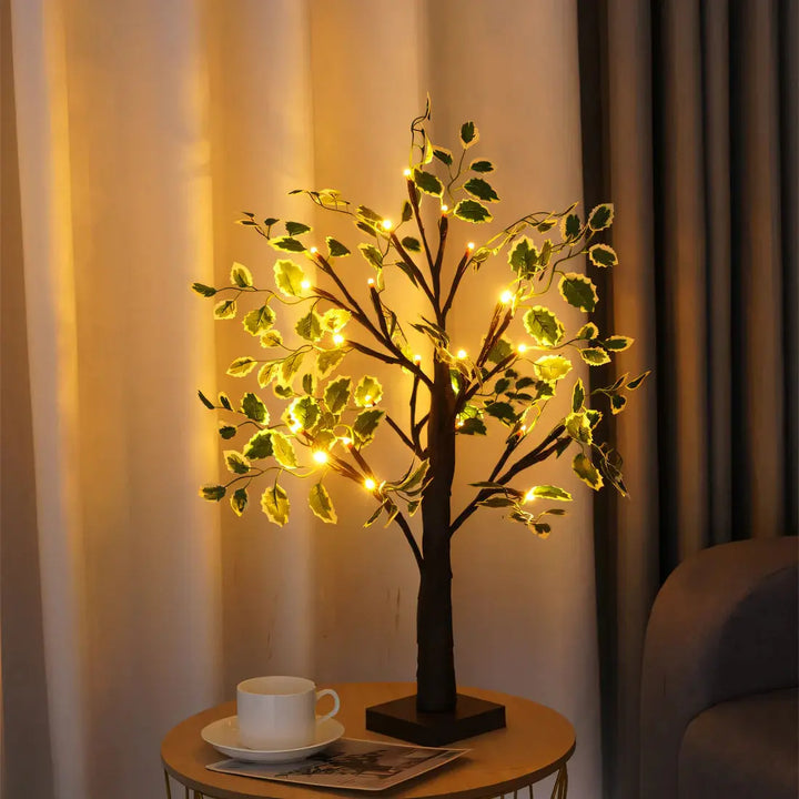 Magisk BrightTree Bordlampe – Elegant Trædesign med Varm LED Lys