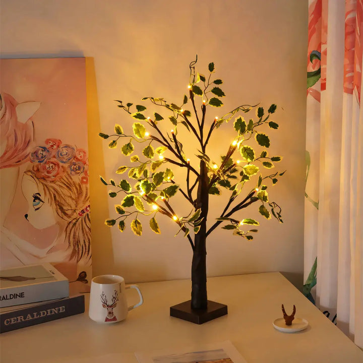 Magisk BrightTree Bordlampe – Elegant Trædesign med Varm LED Lys