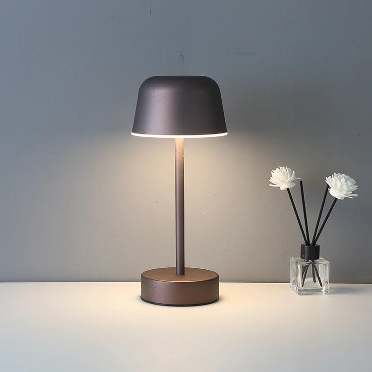 PRISMA PULSE FLARE – Dynamisk LED Bordlampe