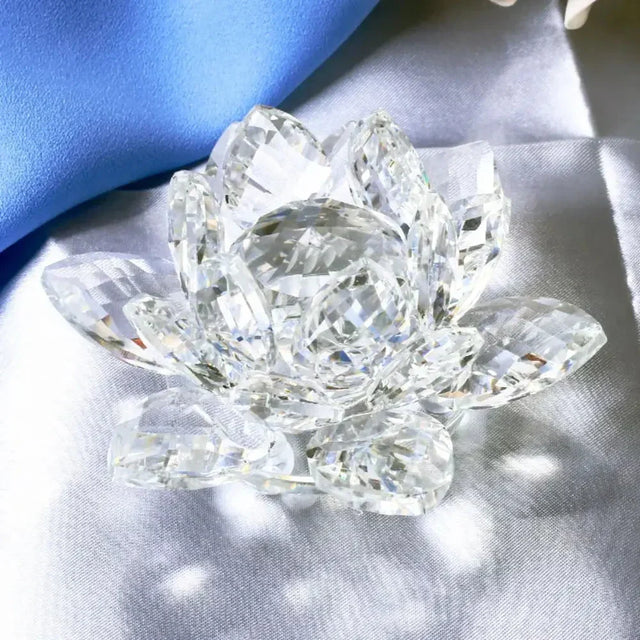 Krystal Lotus Blomst Figurine Hjem Bryllup Dekoration Glas Kunst Samling Papirvægt Kontor Bord Ornamenter Souvenir Gaver