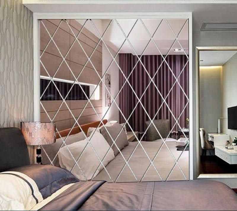 MirraShape - Elegant 3D Spejl Triangel