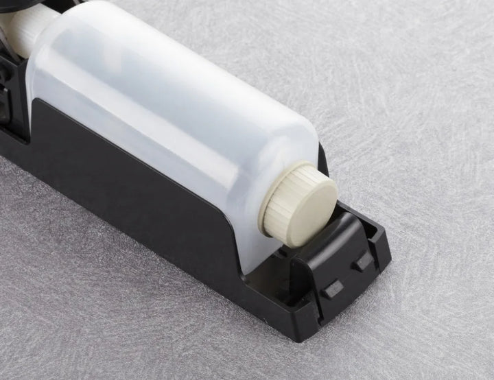 Vægmonteret bruse dispenser