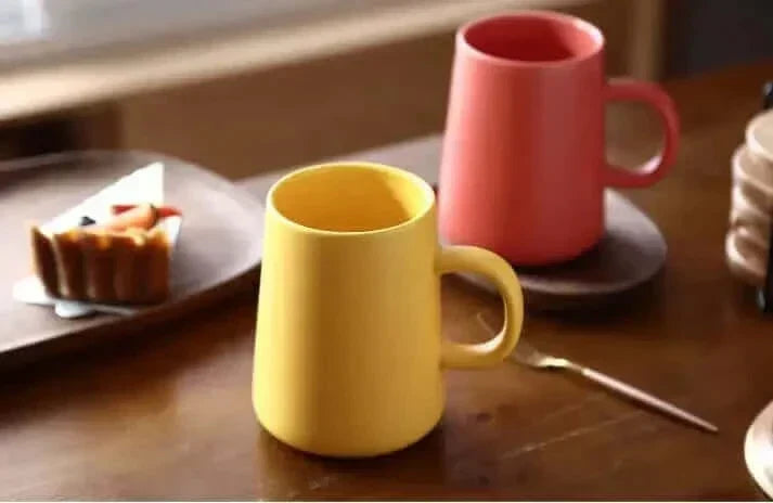 Meget stor stentøjs kaffekrus
