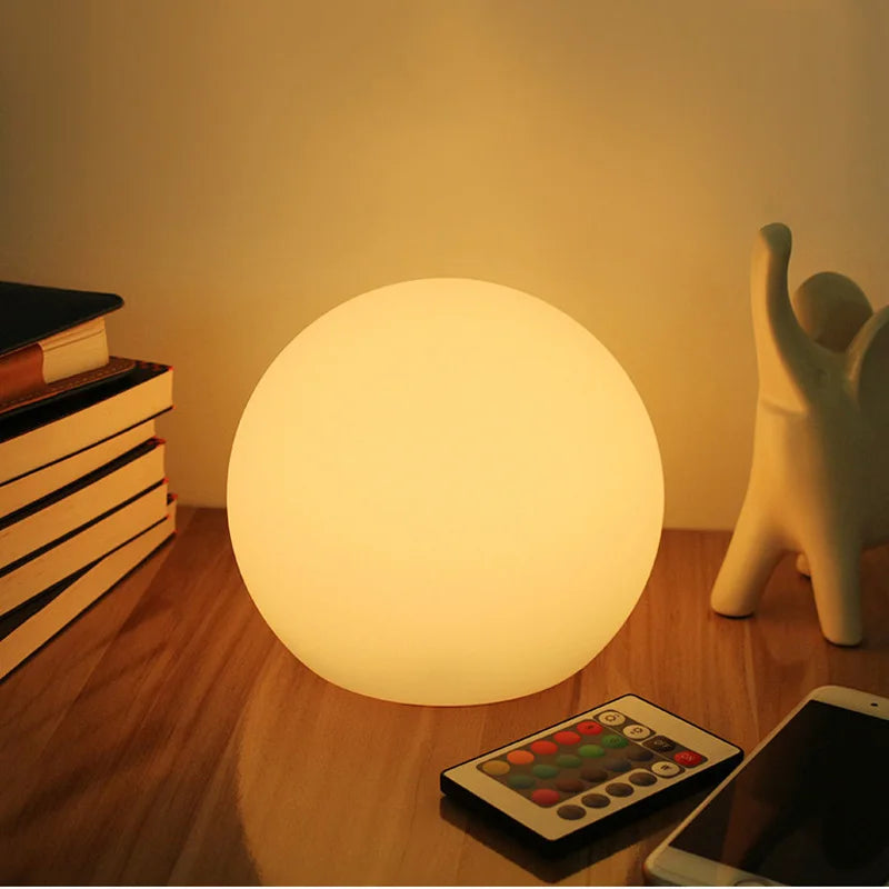 GlowSphere – Bordlampe med moderne verdens charme