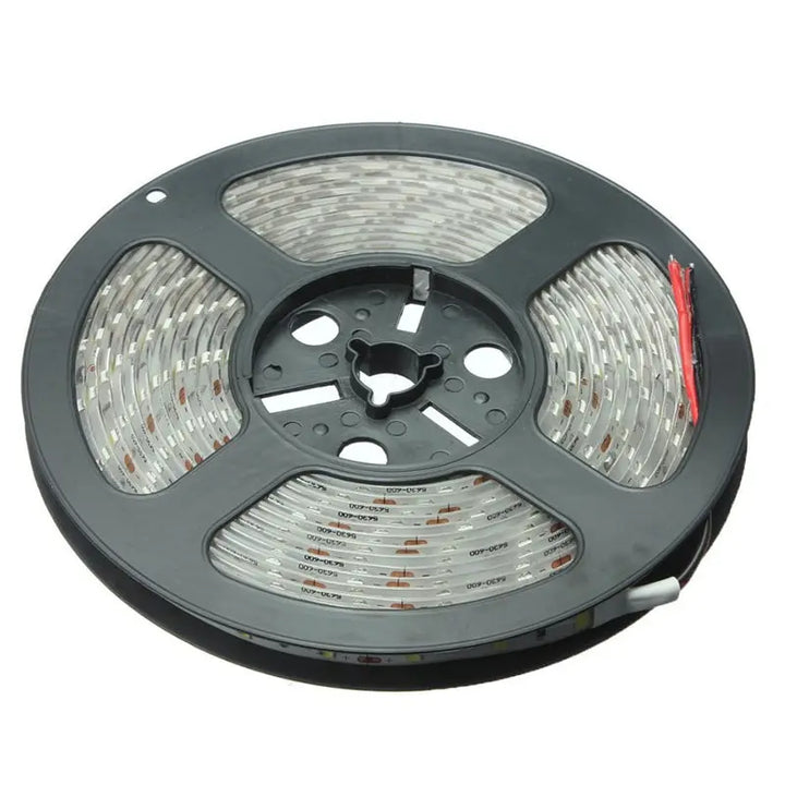 Vandtæt 5M LED strip lys i varmt og koldt hvid