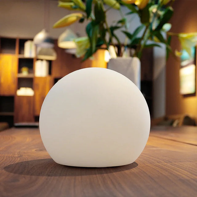 GlowSphere – Bordlampe med moderne verdens charme
