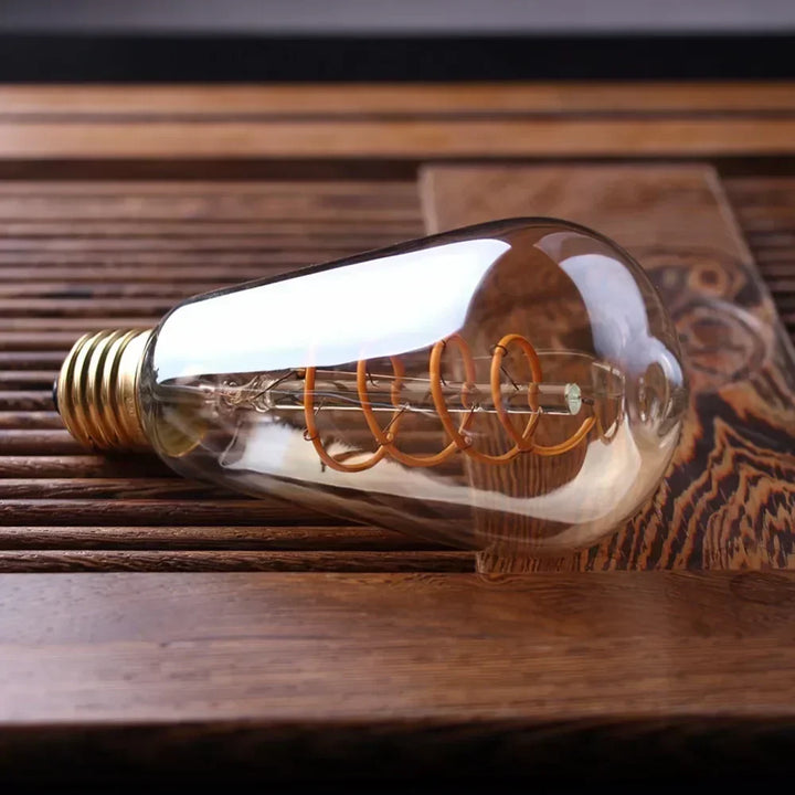Dimmbar Vintage LED Pære (3W, E27 Base) - Gylden Spiral Filament til Kranse &amp; Dekorativ Belysning