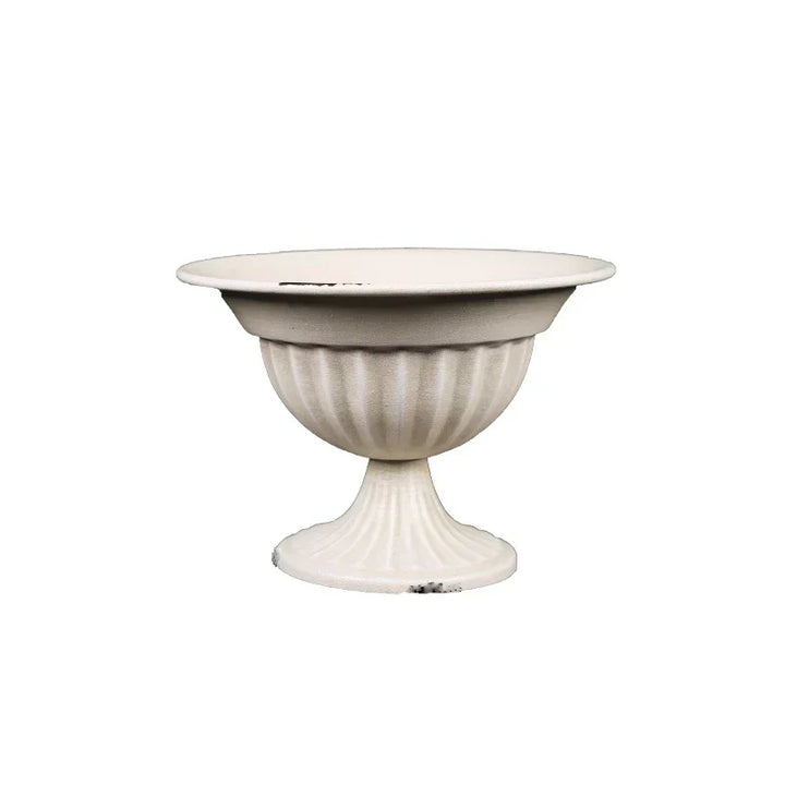 Europæisk Vintage Chalice Vase lavet af Jern